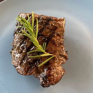 Meet your Posher, Lee